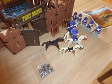 Playmobil 3023, Fort Brave