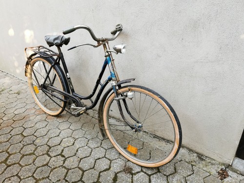 Antik damenrad aus - damenrad,