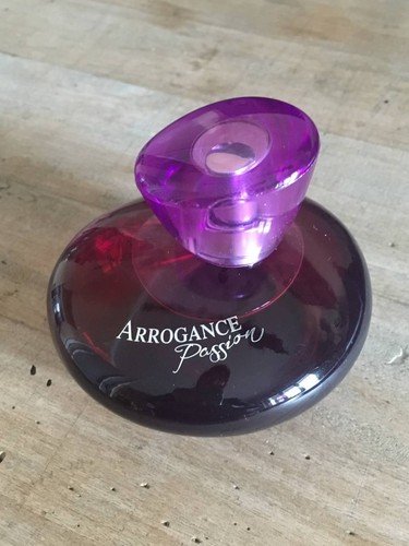 Parfum konvolut arrogance - parfum,