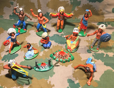 DDR Indianer Cowboys Spielzeug Figuren Gummi wie Masse Konvolut Lagerleben