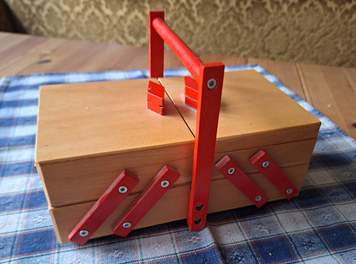 Nähkasten aus holz - aus,