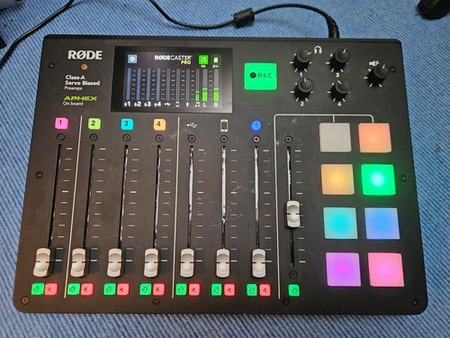 Rode rodecaster pro - rodecaster, 32gb