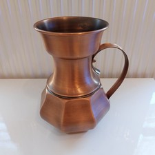 Kupferkanne, Kupfervase