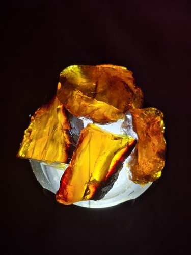 Blauer bernstein aus sumatra - aus,