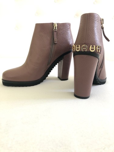 Neu aigner ankle - neu, boots