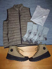 Herren-Set: Regatta Weste, Montura T-Shirt, Vasque Schuhe, Socken & Cap