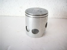 NEU Original Kolben 96 /