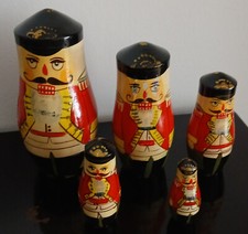 sehr alte 5teilige Matroschka  in besonderer Art und Form
