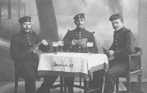 Soldaten beim skat reserve - soldaten, skat,
