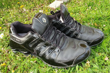 Nike SHOX NZ iD |  Gr. 46  black/schwarz | suuper coole TOP Sk8ter |