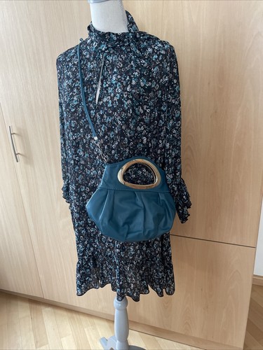Bezauberndes zara kleid - zara,