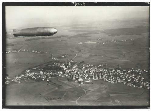 2108 graf zeppelin über - zz-2108/,