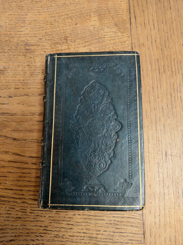 Altes buch roman - roman, das