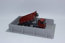 Fahrsilo 1:50 grau für