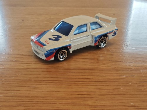 Hot wheels bmw - hot,
