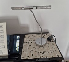 Klavier -oder Leseleuchte