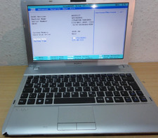Sony Vaio VPCYB3V1E Notebook