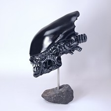 Xenomorph ripped alien head - xenomorph,