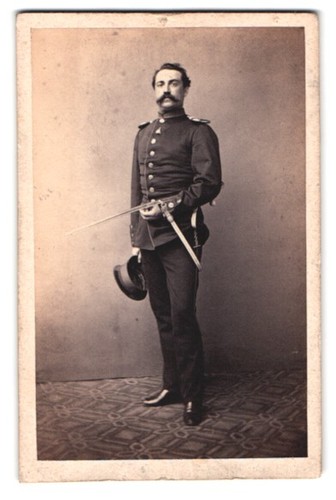 Fotografie offizier uniform - in,