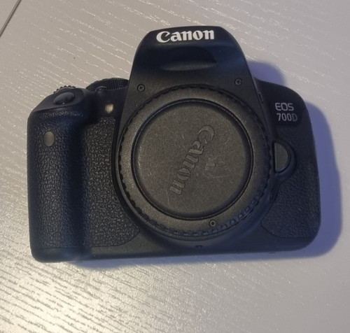 Canon eos 700d - canon,