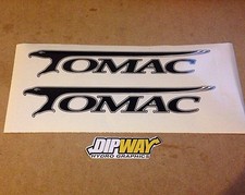 2x schwarze TOMAC Aufkleber