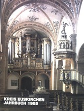 Verzierter alter Hausrat in