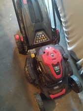 Ich verkaufe einen Benzin-Rasenmäher der Marke Scheppach.Dieser hat 53 cm 