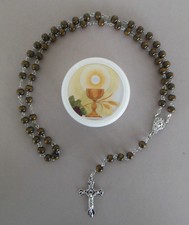 Rosenkranz braune Holzperlen + Schatulle Kelch Engel Erstkommunion WAN 1010