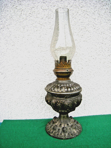 Antike petroleumlampe aus - petroleumlampe,