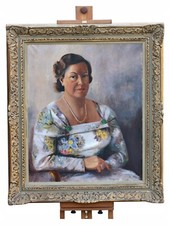 Großes Porträt einer Frau