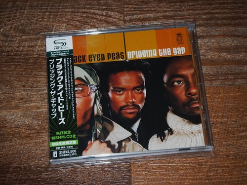 Black eyes peas bridging - peas,