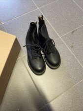 Dr. Martens Stiefel Boots