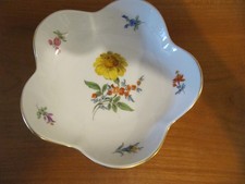 Meissen Schale mit Blumenmalerei, 2. Wahl