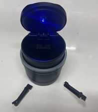 Tragbarer Auto Aschenbecher - Getränkehalter LED Aschenbecher ideal für BMW Besitzer