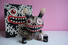 Oil Slink Dunny 8 Inch Kidrobot Vinyl Figur clear Version 2010 by Skwak
