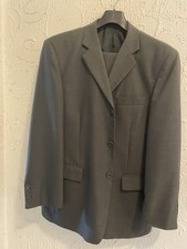 Anzug Herren Größe 24