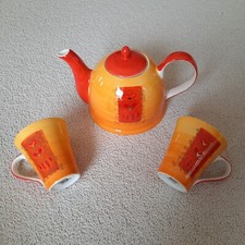 CHA CULT  Tee Set Teekanne Kanne + 2 Tassen - mit Goldauflage? Herzen Handbemalt