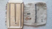 Geldbombe Geldkassette mit 1 Schlüssel und Leinensäckchen