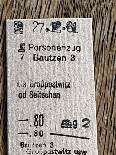 Fahrkarte personenzug - fahrkarte,