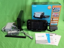 Wii U Schwarz Family Premium Set 32GB Spielkonsole Hobby Nintendo 2013 Karaoke
