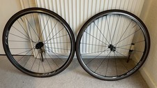 Shimano Felgenbremsräder - R5
