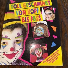 Toll Geschminkt von Kopf bis