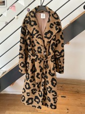 Lumina Leo Mantel, Damen