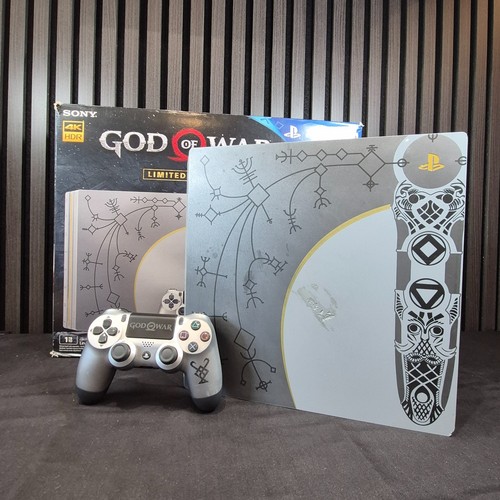 Sony ps4 pro god war - ps4, of