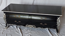 Königlich antike TV-Kommode