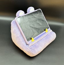 Cuddly Reader Kinder Tablet Ständer | Buch Ständer | Lesekissen - Monster Lila
