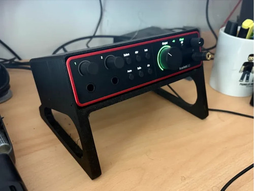 Focusrite scarlett 2i2 gen - focusrite, 4.