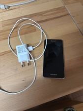 Samsung Galaxy A3 (2016) -