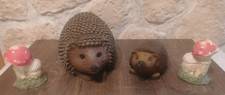 Gartenzwerg  Igel und Pilze  Kunststoff  18 cm - 24 cm Lang