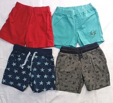 Junge Kurze Hose Stoffhose